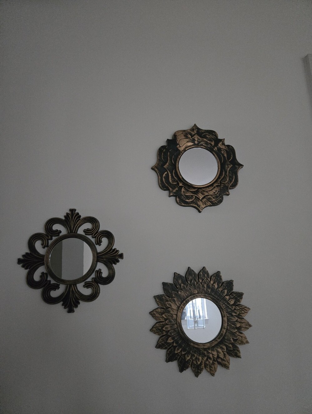 3 Mirrors